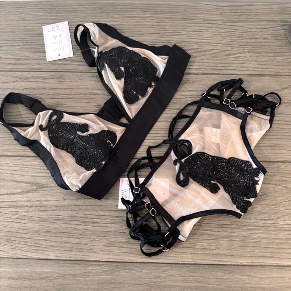 Empress Lingerie Other - Empress Mimi Arigato Tiger Bra and Panty Lingerie Set